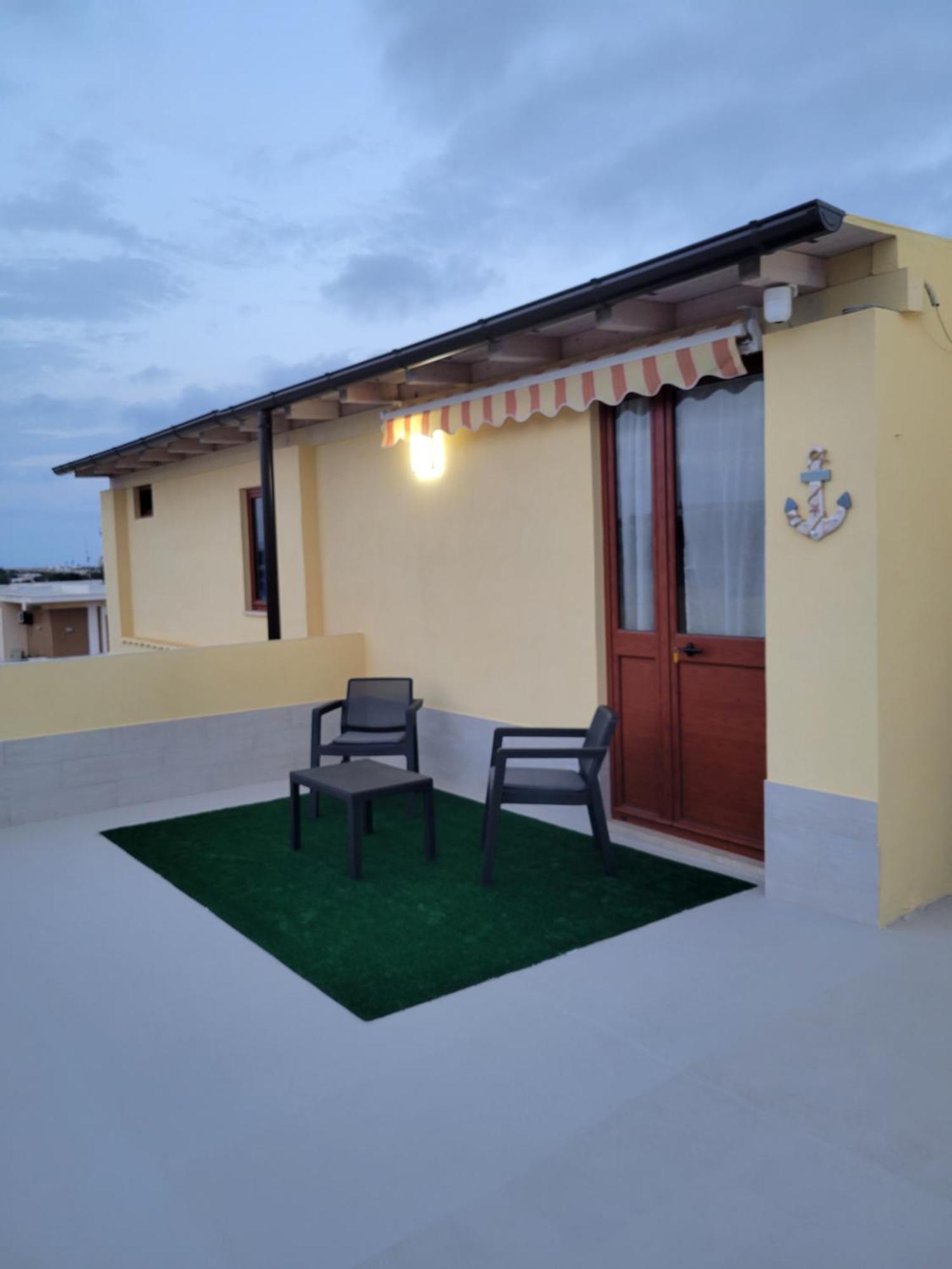Appartamenti Vincenzo Lampedusa Bagian luar foto